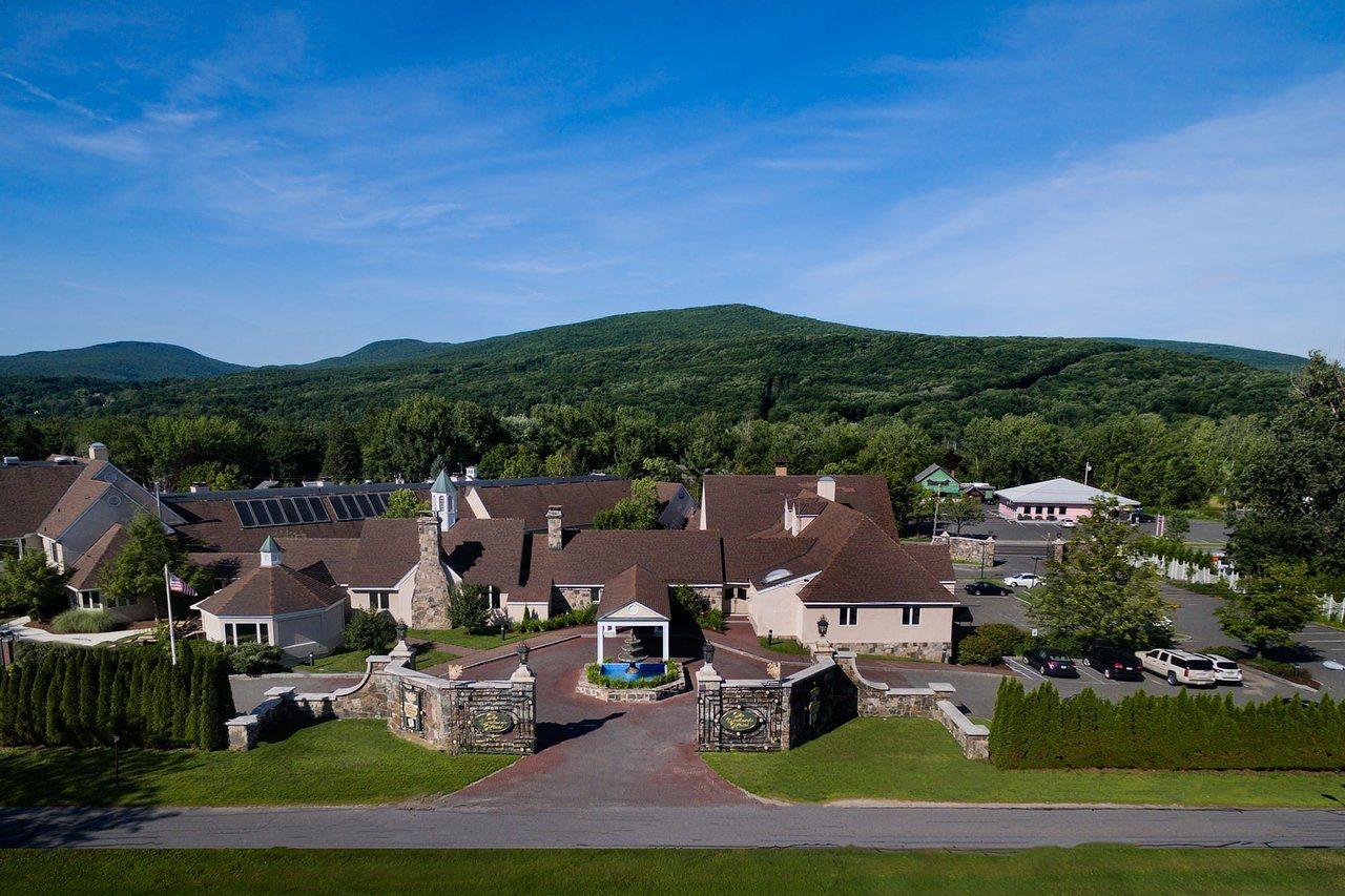 Orchards Hotel Уилямстаун Екстериор снимка
