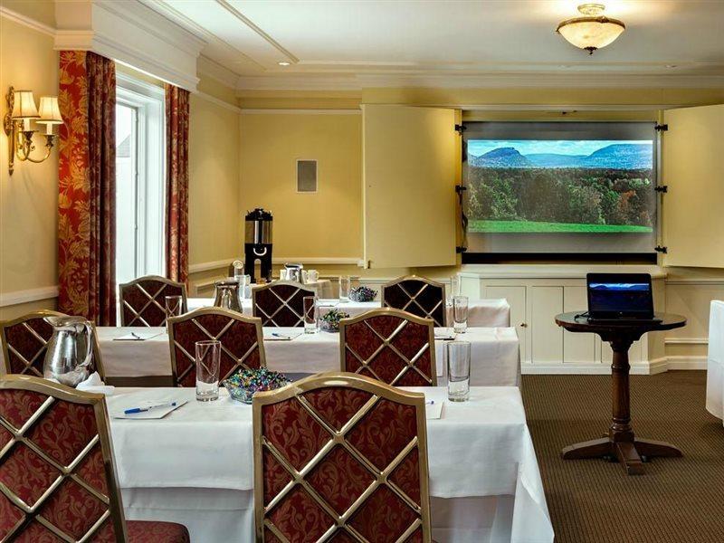 Orchards Hotel Уилямстаун Екстериор снимка