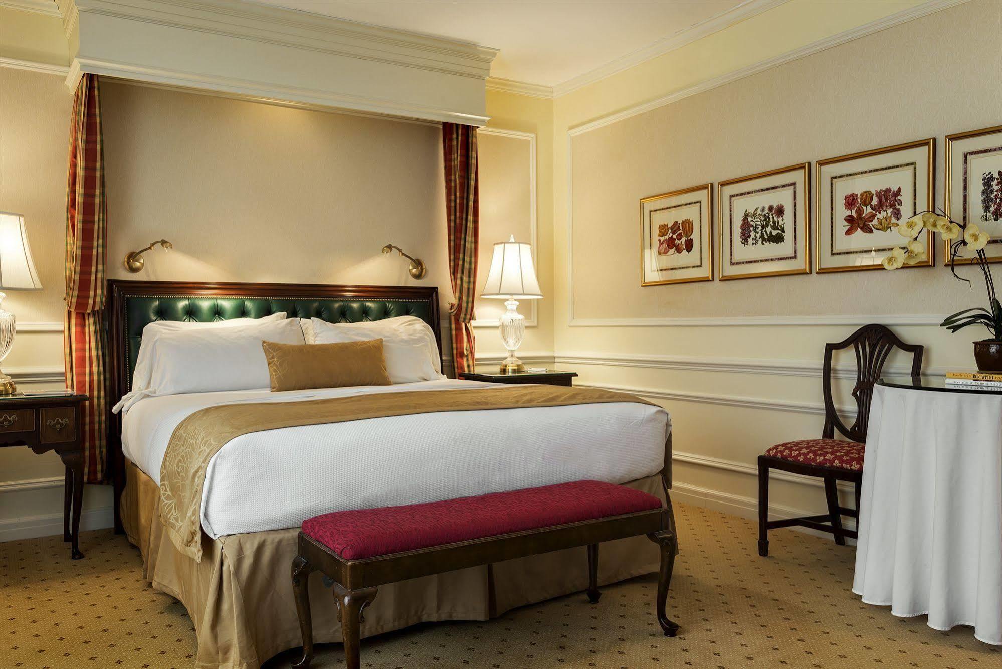 Orchards Hotel Уилямстаун Екстериор снимка
