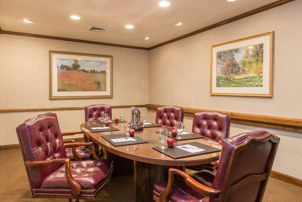 Orchards Hotel Уилямстаун Съоръжения снимка